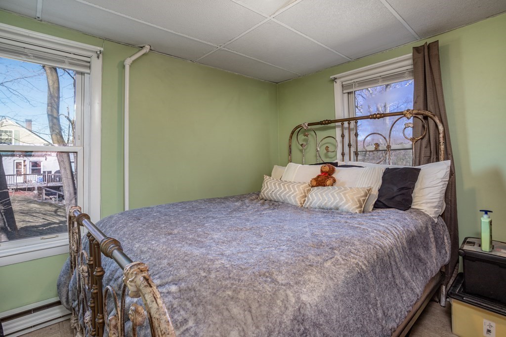 629 High Street Clinton, MA 01510 - Photo 22 of 25 Gallery Image 22