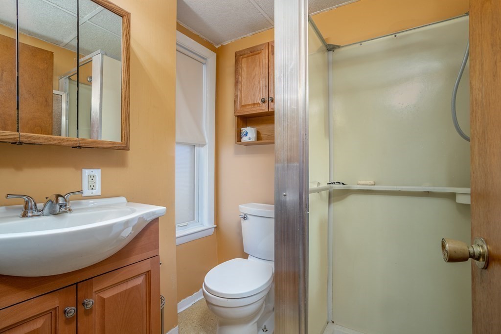629 High Street Clinton, MA 01510 - Photo 25 of 25 Gallery Image 25