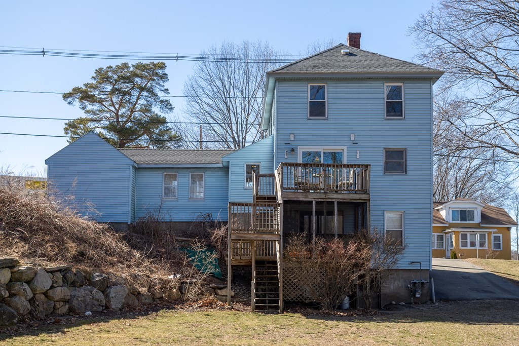 629 High Street Clinton, MA 01510 - Photo 3 of 25 Gallery Image 3