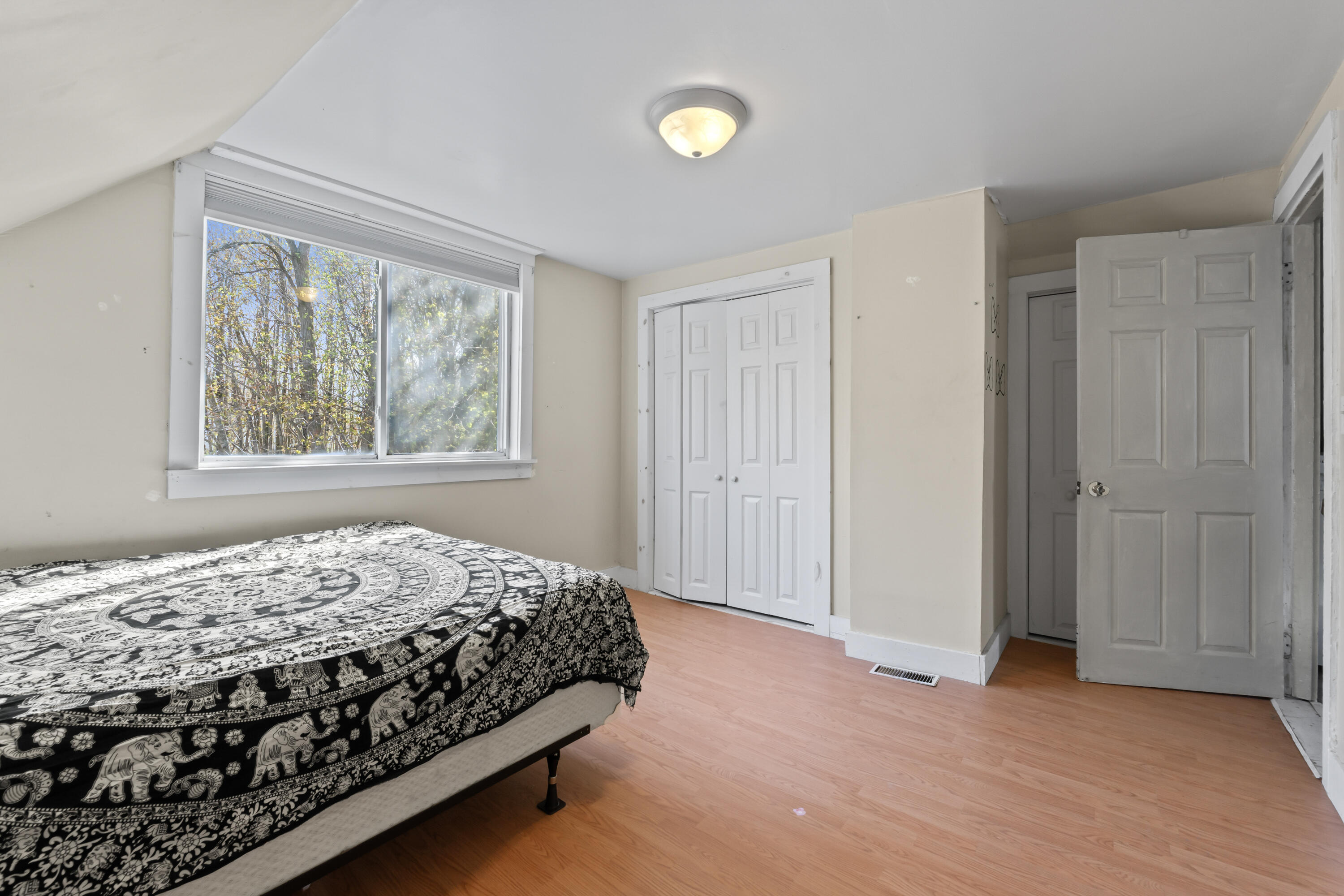 88 Spring Street Gardiner, ME 04345 - Photo 16 of 21 88 Spring Street_122