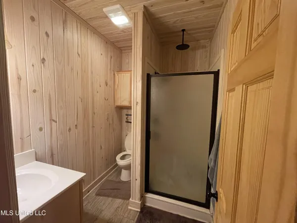 $250,000 | 2 Greenwood Miller Road, Beulah, MS 38726