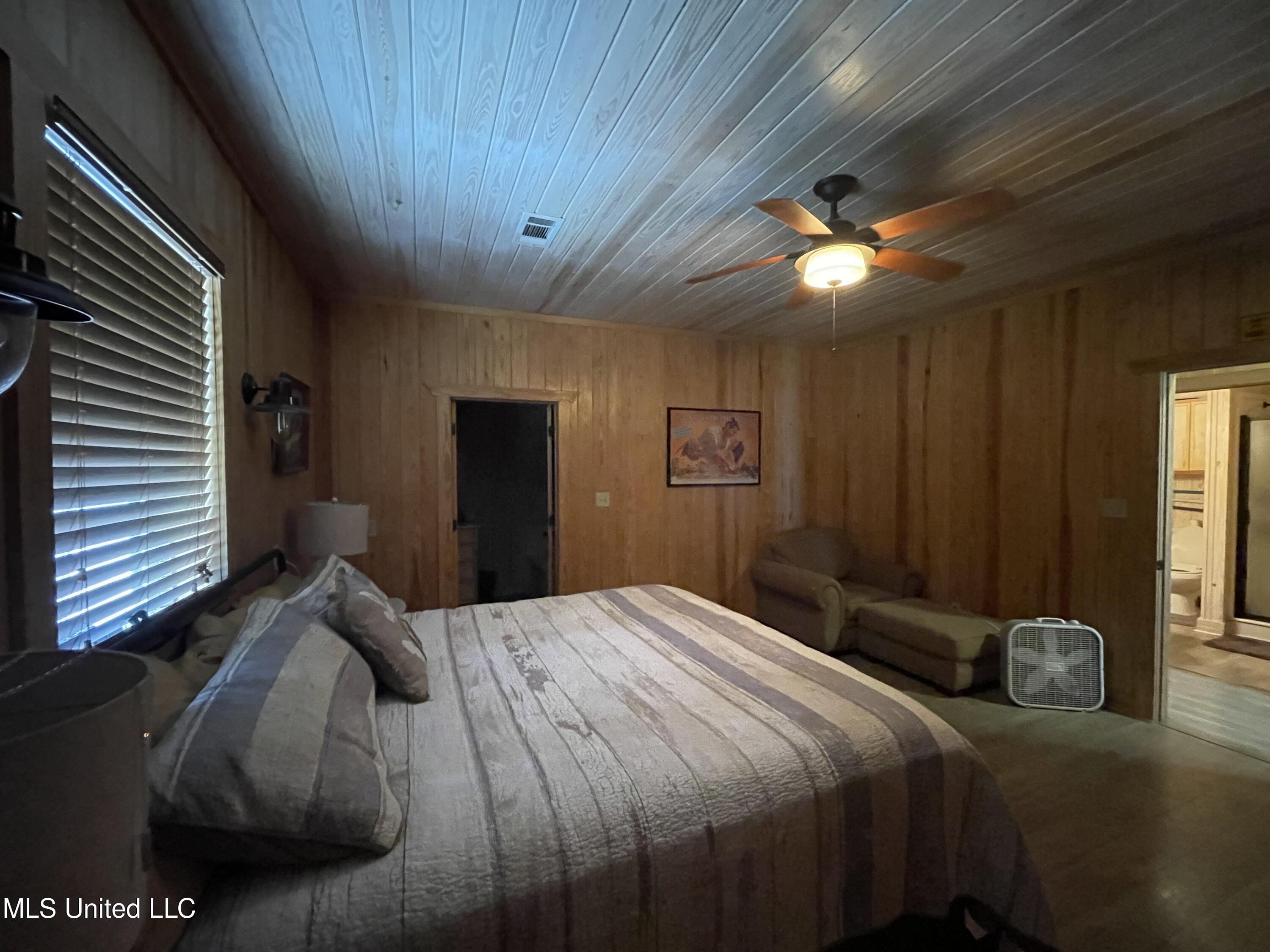 2 Greenwood Miller Road Beulah, MS 38726 - Photo 19 of 30 IMG_3742