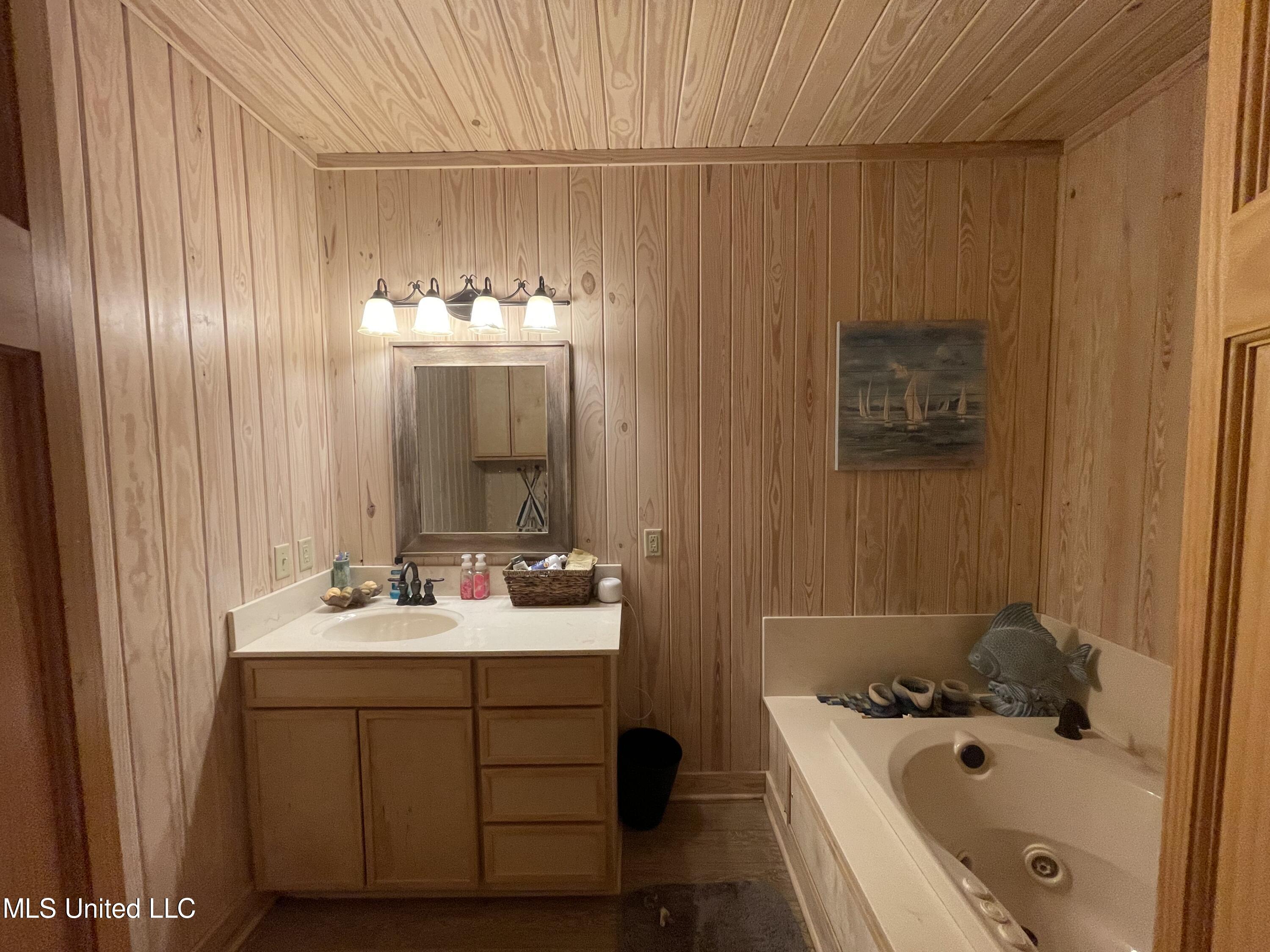 2 Greenwood Miller Road Beulah, MS 38726 - Photo 21 of 30 IMG_3740