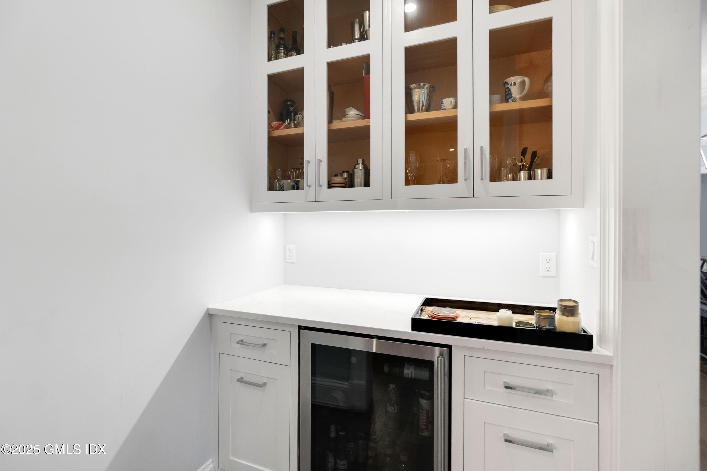 53 Long Meadow Road Riverside, CT 06878 - Photo 7 of 27 a close view of a utility room with a sink