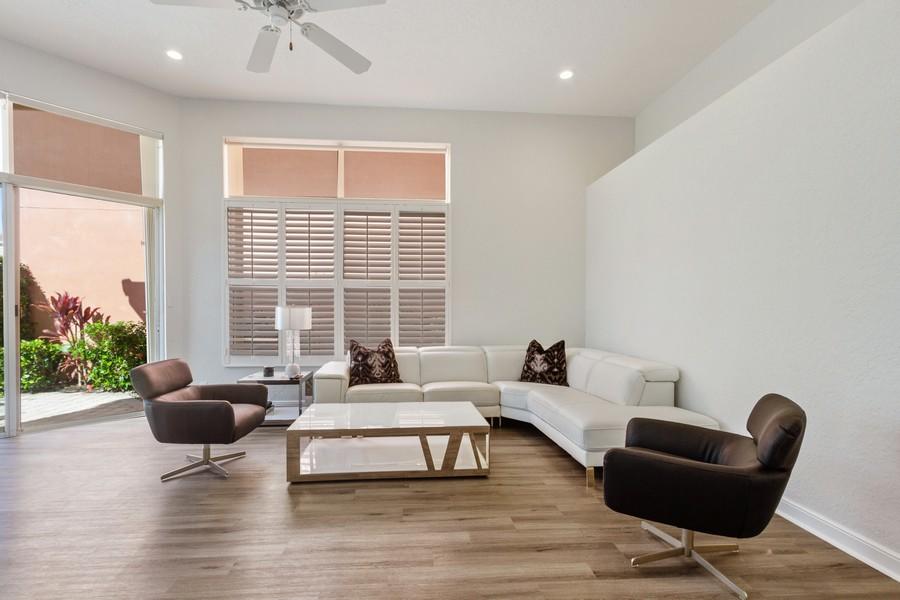 4278 Northwest 65th Road Boca Raton, FL 33496 - Photo 6 of 21 kensington liv rm 4