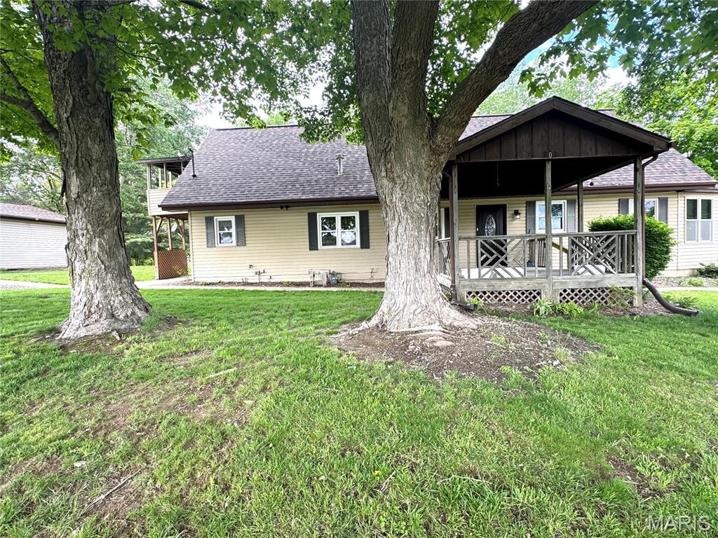 800 Ridge Street Taylor Springs, IL 62089 - Photo 2 of 9