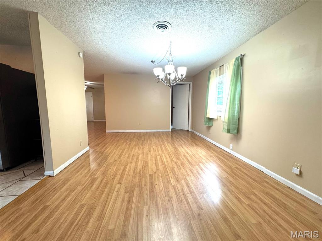800 Ridge Street Taylor Springs, IL 62089 - Photo 5 of 9