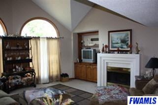 4475 Schwartz Road New Haven, IN 46774 - Photo 7 of 12