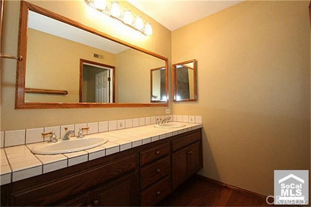 24301 Cardinal Place Lake Forest, CA 92630 - Photo 18 of 22