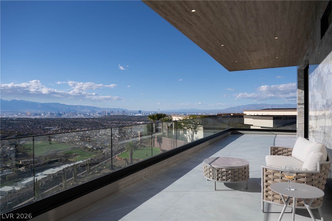 531 Cityview Ridge Drive Henderson, NV 89012 - Photo 46 of 67 Sitting area outside primary bedroom