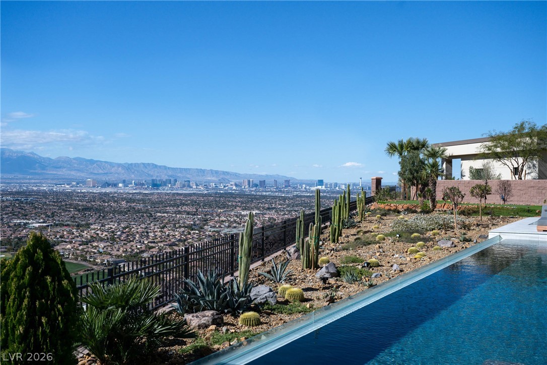 531 Cityview Ridge Drive Henderson, NV 89012 - Photo 48 of 67