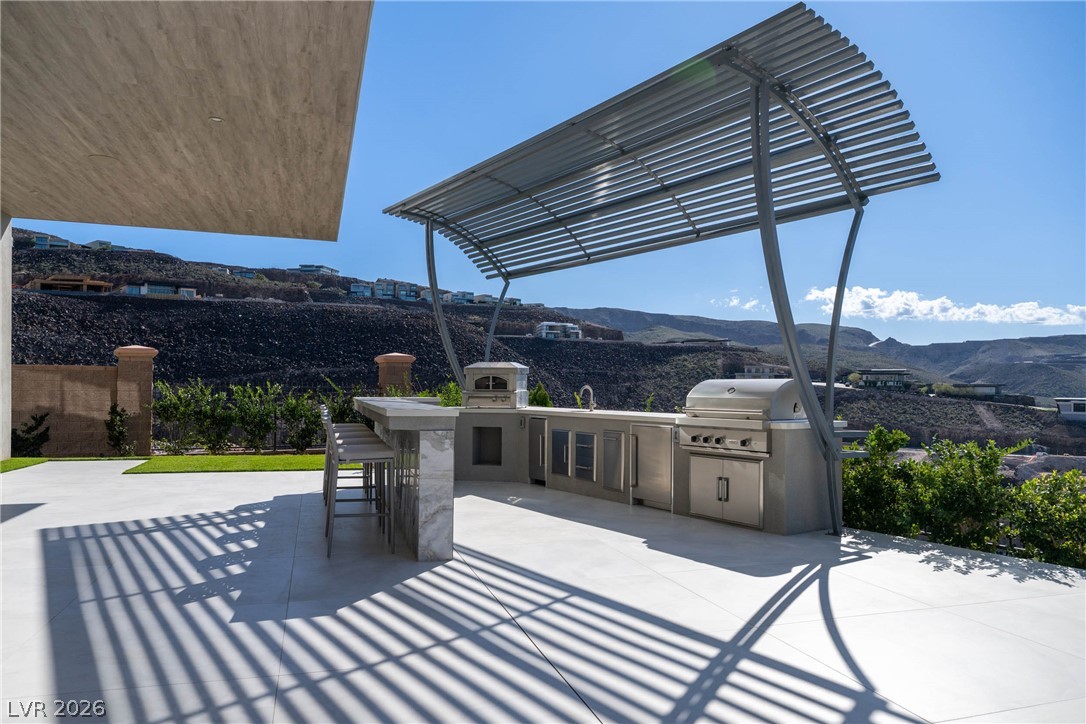 531 Cityview Ridge Drive Henderson, NV 89012 - Photo 50 of 67 Outdoor kitchen & Bar area