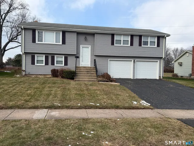 $350,000 | 10 Ivory Road, Bloomfield, CT 06002