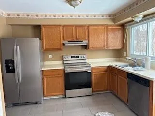 $2,600 | 1887 Fleetwood Drive, Troy, MI 48098