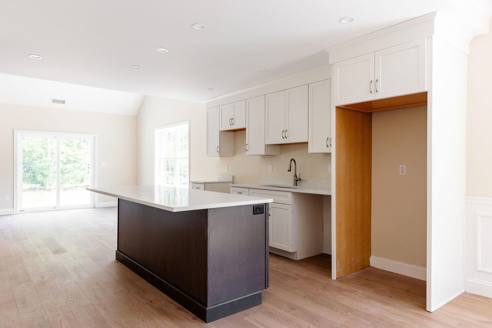 3 Cameron Court, Unit 3 Hampstead, NH 03841 - Photo 13 of 34