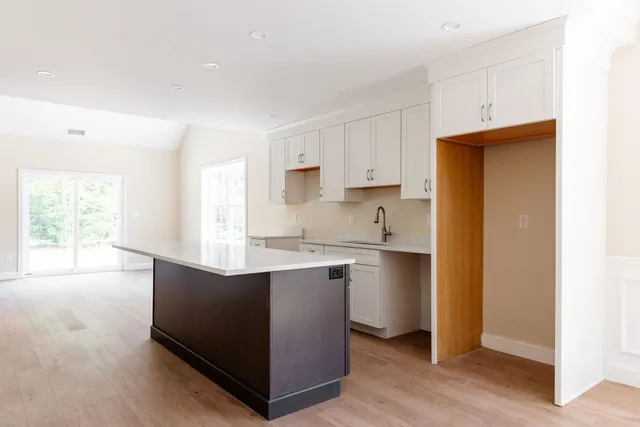 $650,000 | 3 Cameron Court, Unit 3, Hampstead, NH 03841