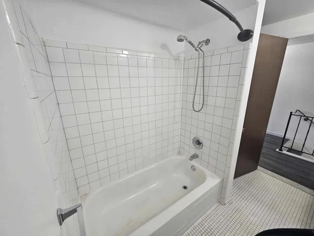 $1,800 | 13842 Keating Drive, Sterling Heights, MI 48312