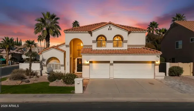 $575,000 | 7040 West Oraibi Drive, Glendale, AZ 85308