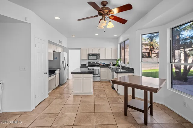 $575,000 | 7040 West Oraibi Drive, Glendale, AZ 85308