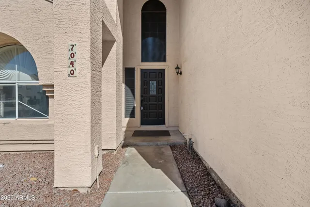 $575,000 | 7040 West Oraibi Drive, Glendale, AZ 85308