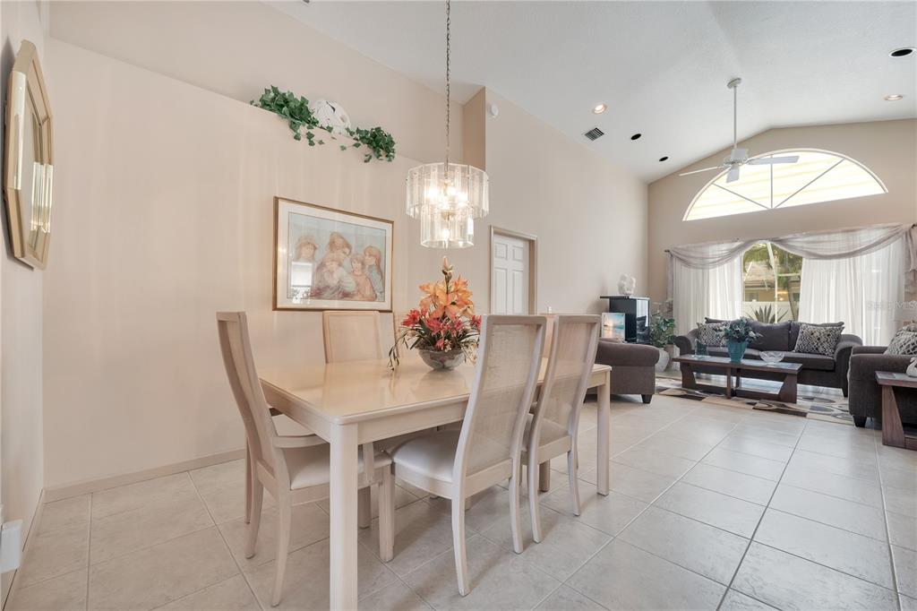 18451 East Covington Trace Boca Raton, FL 33498 - Photo 4 of 33