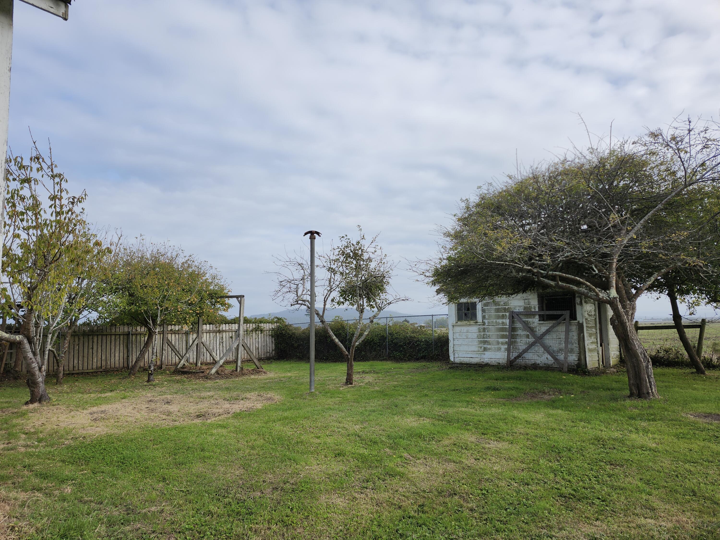 1212 Mad River Road Arcata, CA 95521 - Photo 29 of 46