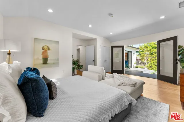 $1,899,000 | 11462 Patom Drive, Culver City, CA 90230