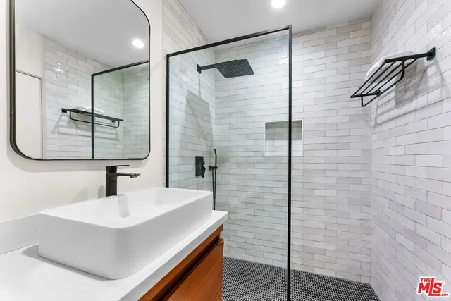 $1,899,000 | 11462 Patom Drive, Culver City, CA 90230