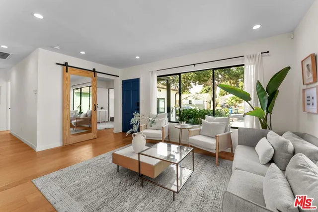 $1,899,000 | 11462 Patom Drive, Culver City, CA 90230