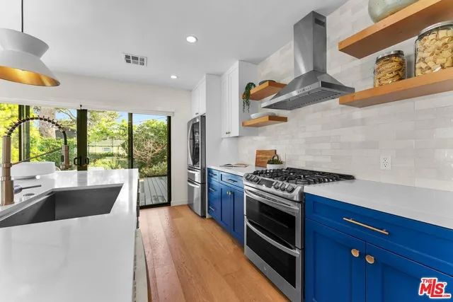 $1,899,000 | 11462 Patom Drive, Culver City, CA 90230