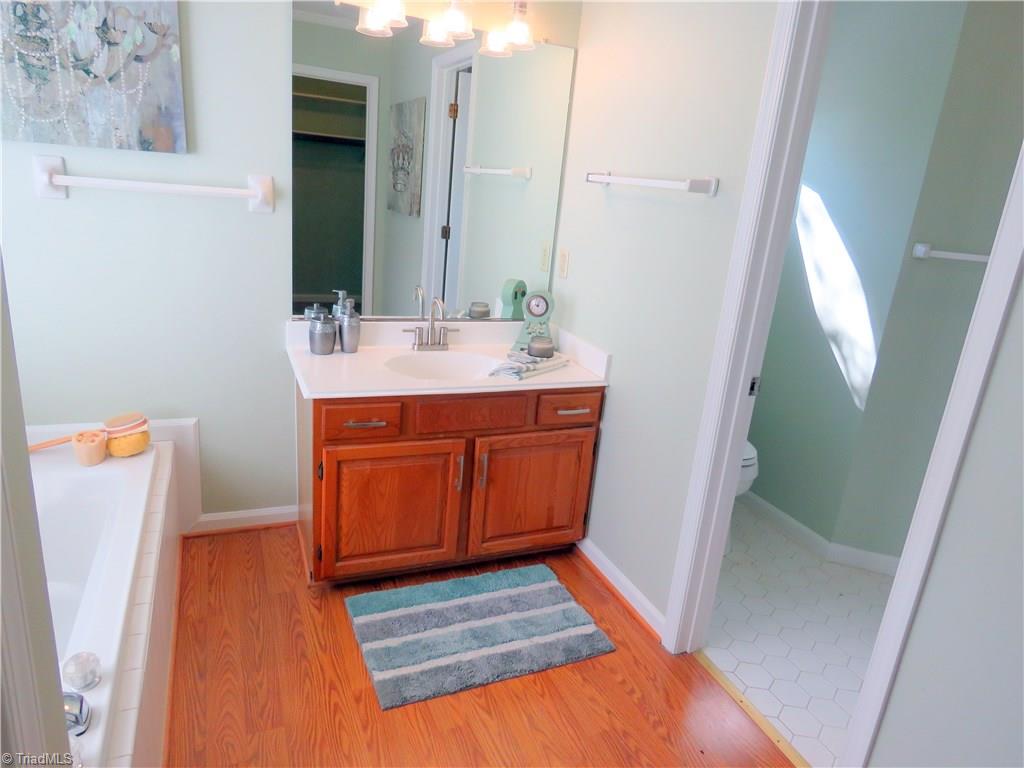 125 Pebble Rdg Lane Winston-Salem, NC 27104 - Photo 20 of 30 Gallery Image 20