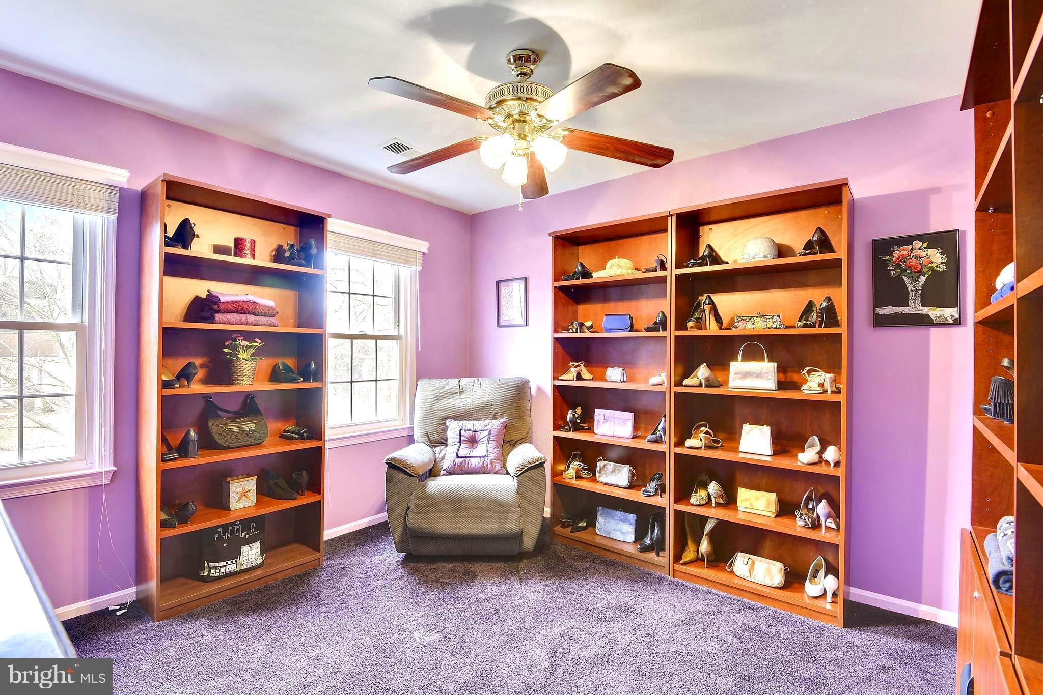 15033 Joshua Tree Road Gaithersburg, MD 20878 - Photo 16 of 28 Bedroom #2 - Shoe and Purse Room