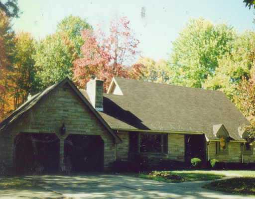 635 Robertson Road Hermitage, PA 16148 - Photo 1 of 1 Gallery Image 1