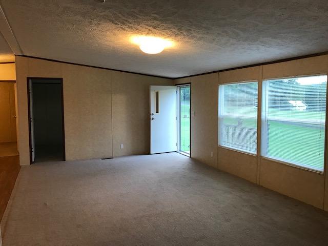 544 Beaver Brook Road Ewing, VA 24248 - Photo 10 of 19 IMG_2573