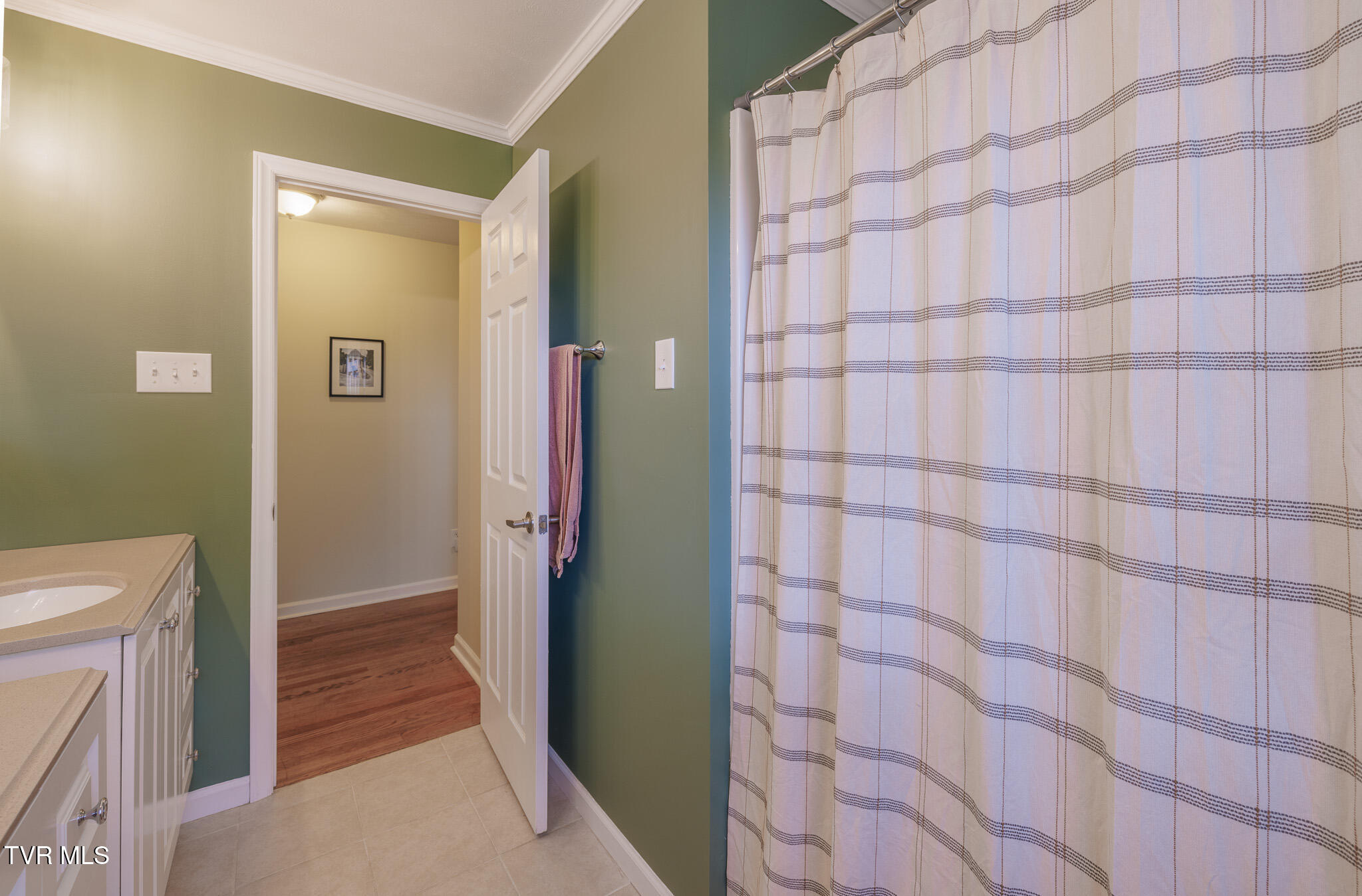 301 Eastley Road Kingsport, TN 37660 - Photo 17 of 40 1R9A2286-HDR