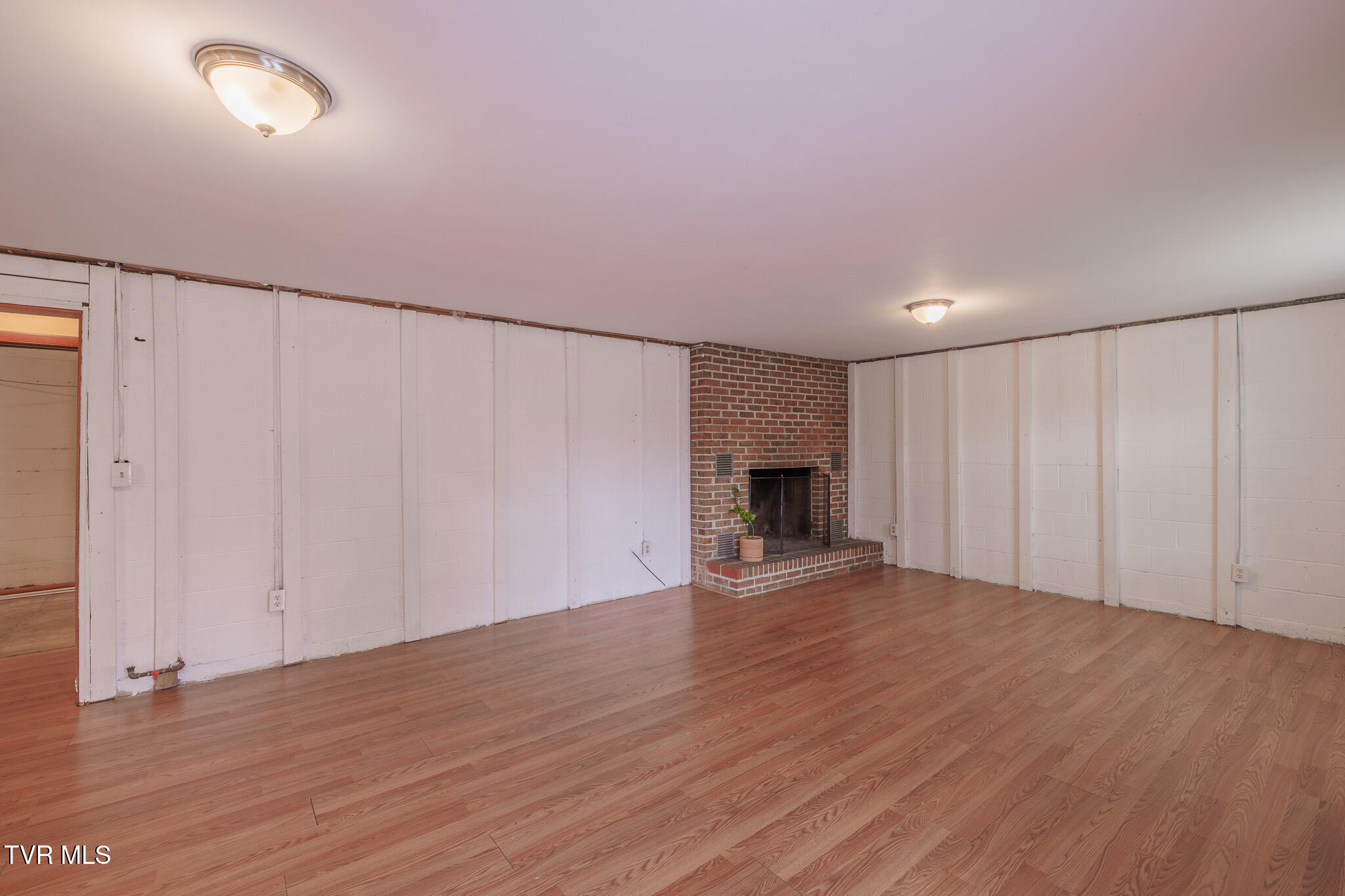 301 Eastley Road Kingsport, TN 37660 - Photo 23 of 40 1R9A2304-HDR