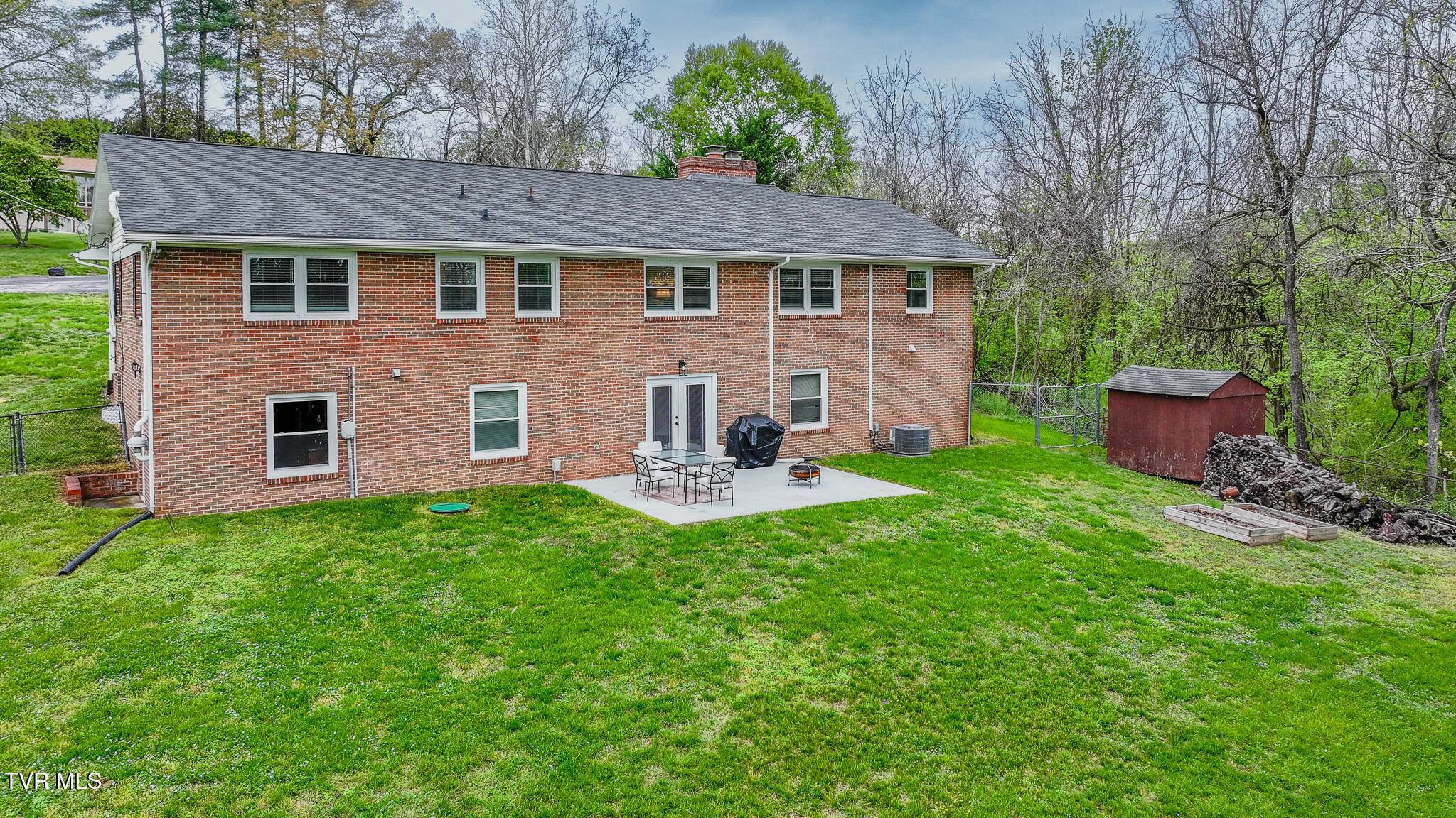 301 Eastley Road Kingsport, TN 37660 - Photo 37 of 40 DJI_20250407151028_0042_D-HDR