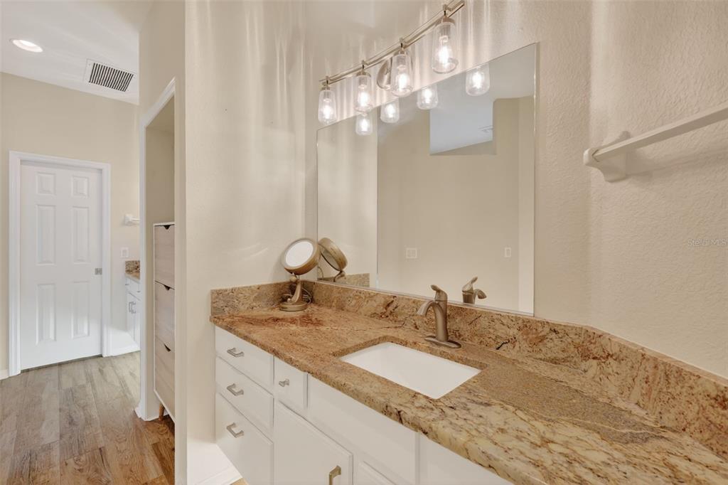 1880 Edgewater Drive Mount Dora, FL 32757 - Photo 19 of 53