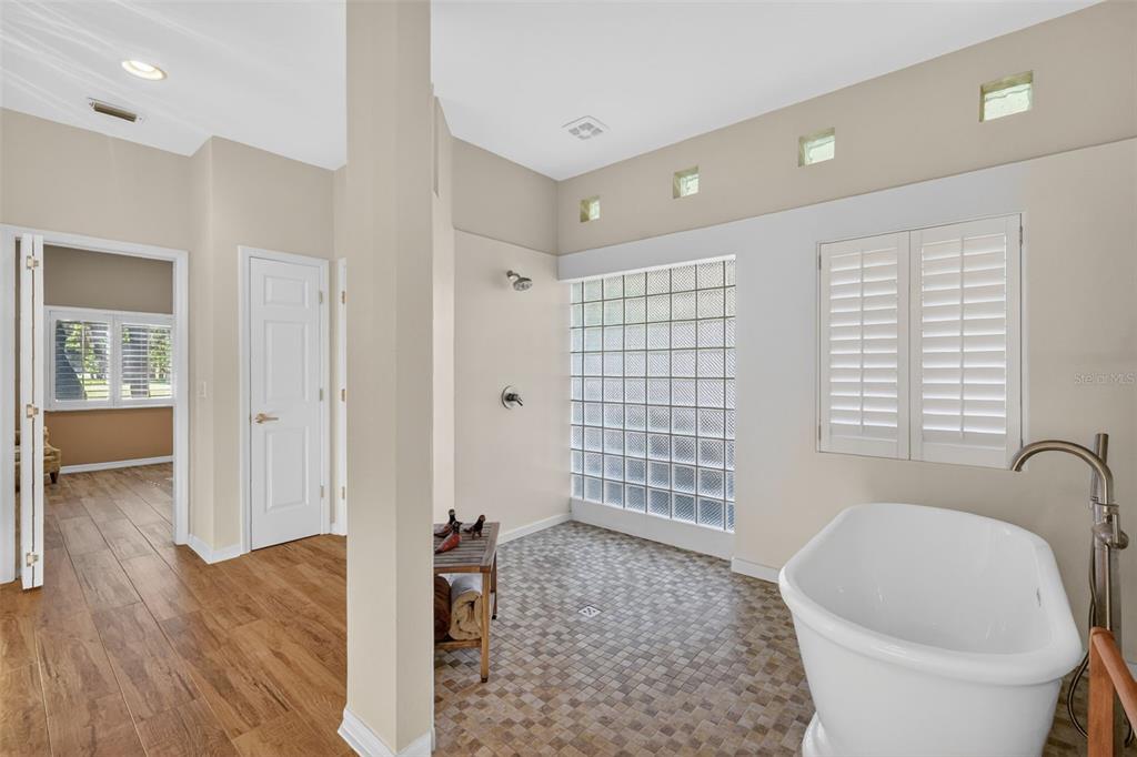 1880 Edgewater Drive Mount Dora, FL 32757 - Photo 21 of 53