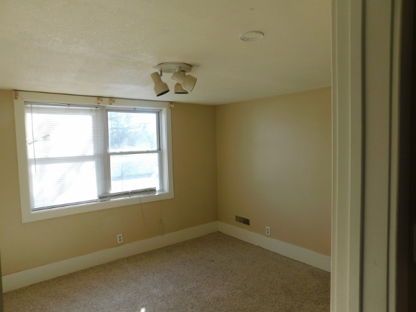 816 North 12th Street Rochelle, IL 61068 - Photo 14 of 19