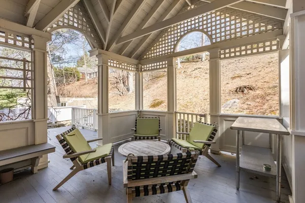 $2,940,000 | 140 Dudley Street, Brookline, MA 02445