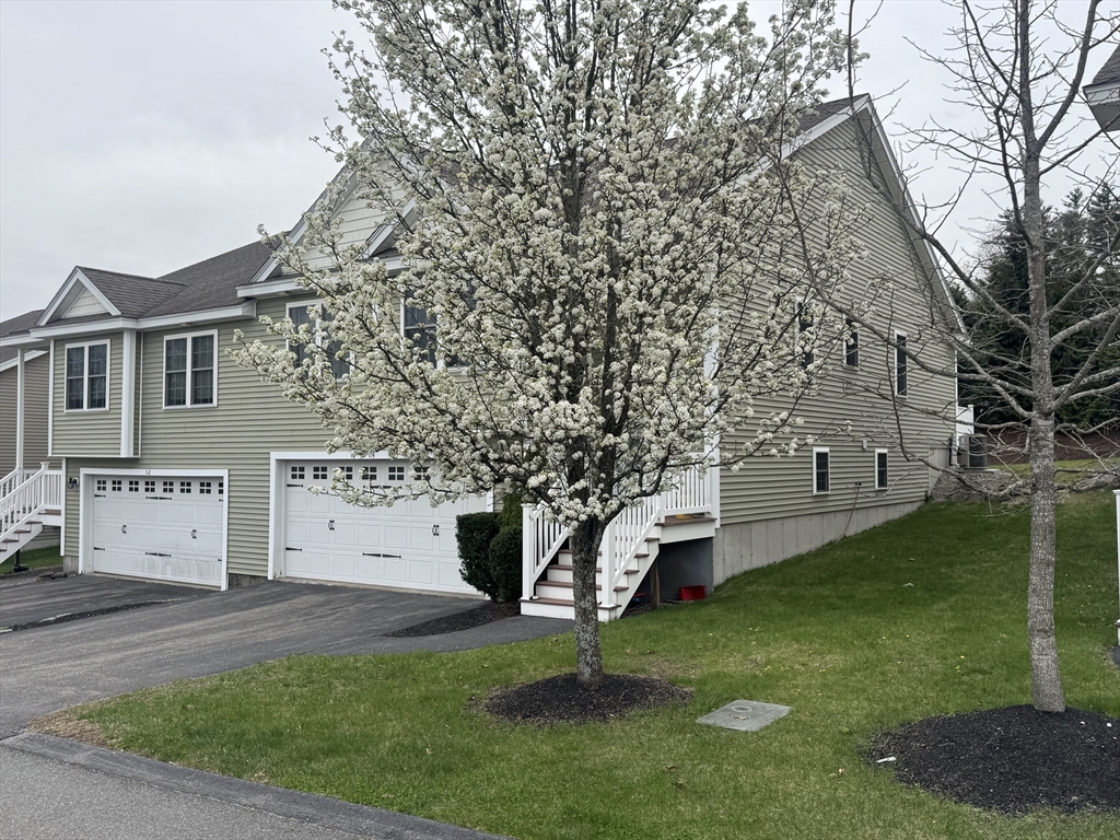114 Richard Road, Unit 8 Leominster, MA 01453 - Photo 3 of 42