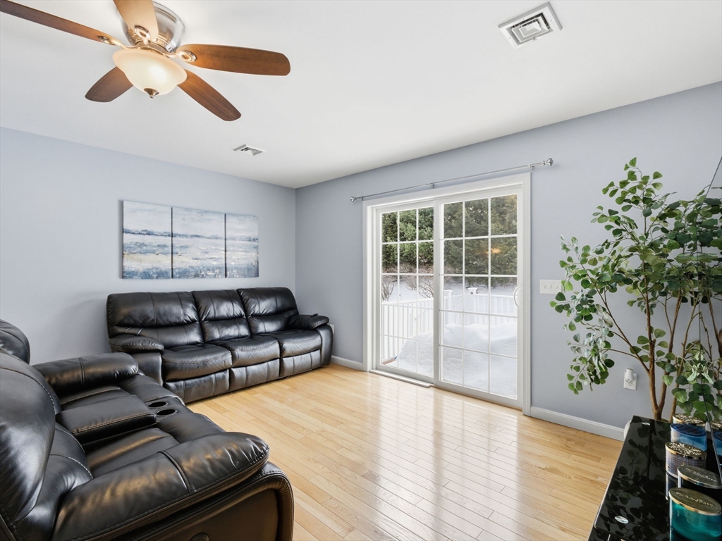 114 Richard Road, Unit 8 Leominster, MA 01453 - Photo 9 of 42