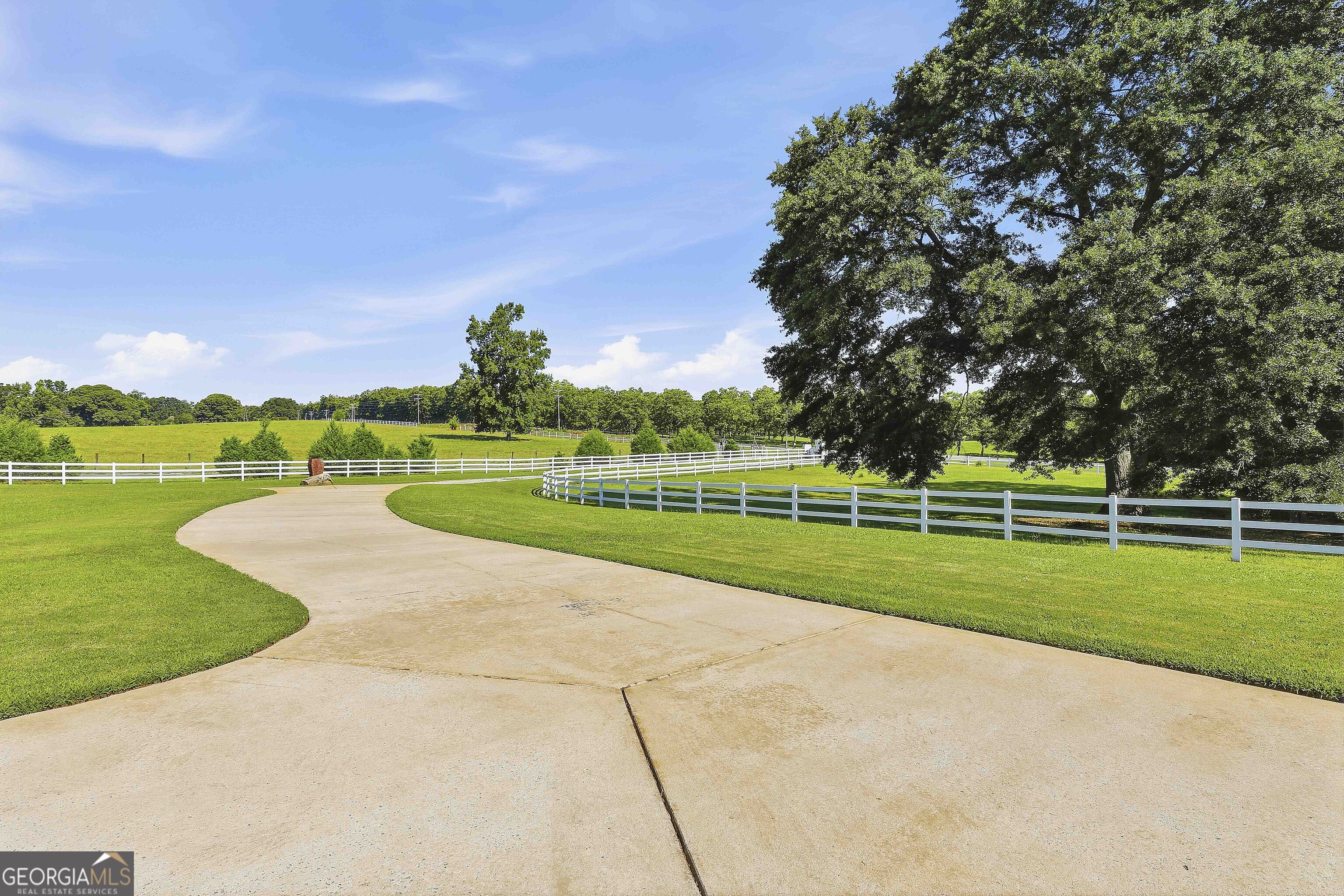 1815 Drew Allen Road Williamson, GA 30292 - Photo 18 of 154 Gallery Image 18