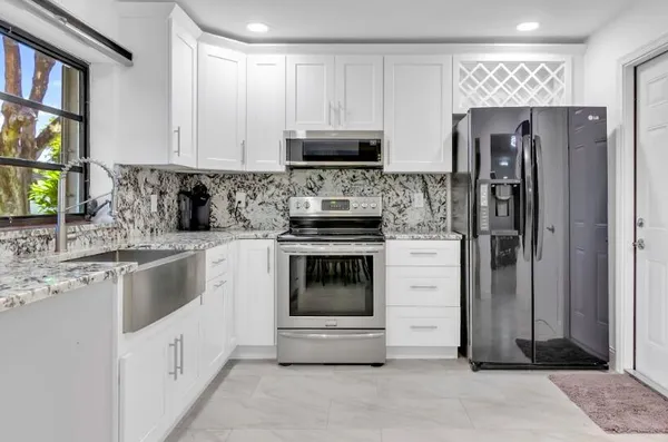 $2,300 | 4857 Dovewood Terrace, Unit A, Boynton Beach, FL 33436