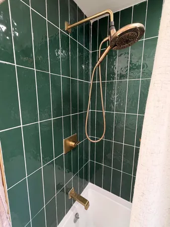 $299,900 | 2611 Colrain Drive, Waterford, MI 48328