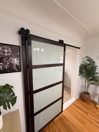 $299,900 | 2611 Colrain Drive, Waterford, MI 48328