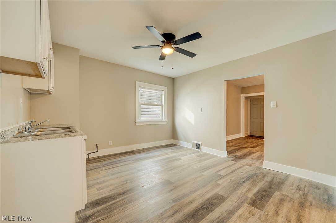 974 Royal Road Cleveland, OH 44110 - Photo 26 of 34