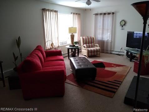 43544 Crowley Road Belleville, MI 48111 - Photo 3 of 3 Crowley Living Rm.