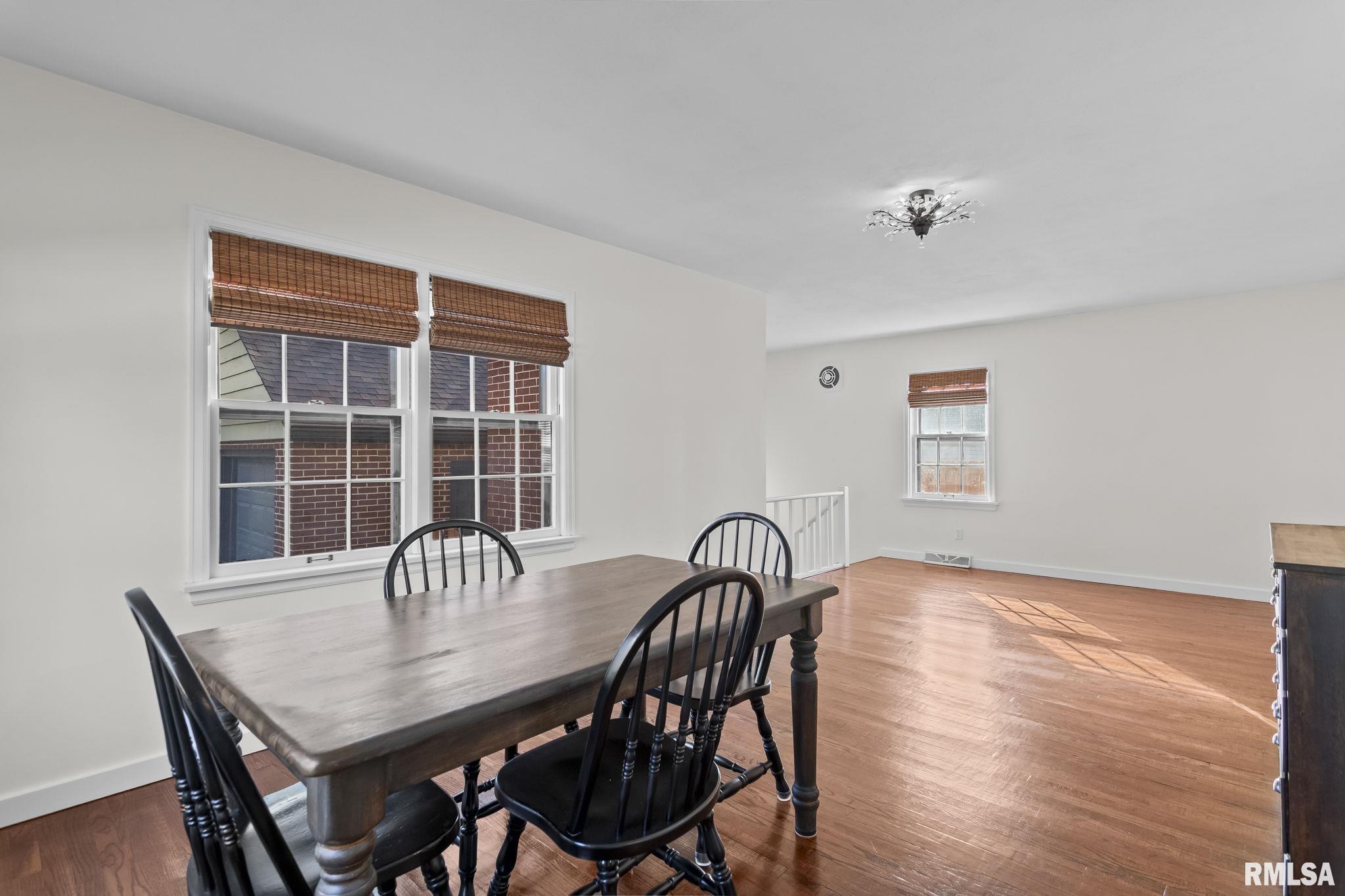 412 Outer Park Drive Springfield, IL 62704 - Photo 13 of 51